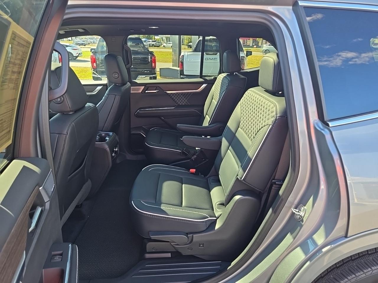 2024 GMC Acadia Denali Fredericksburg VA