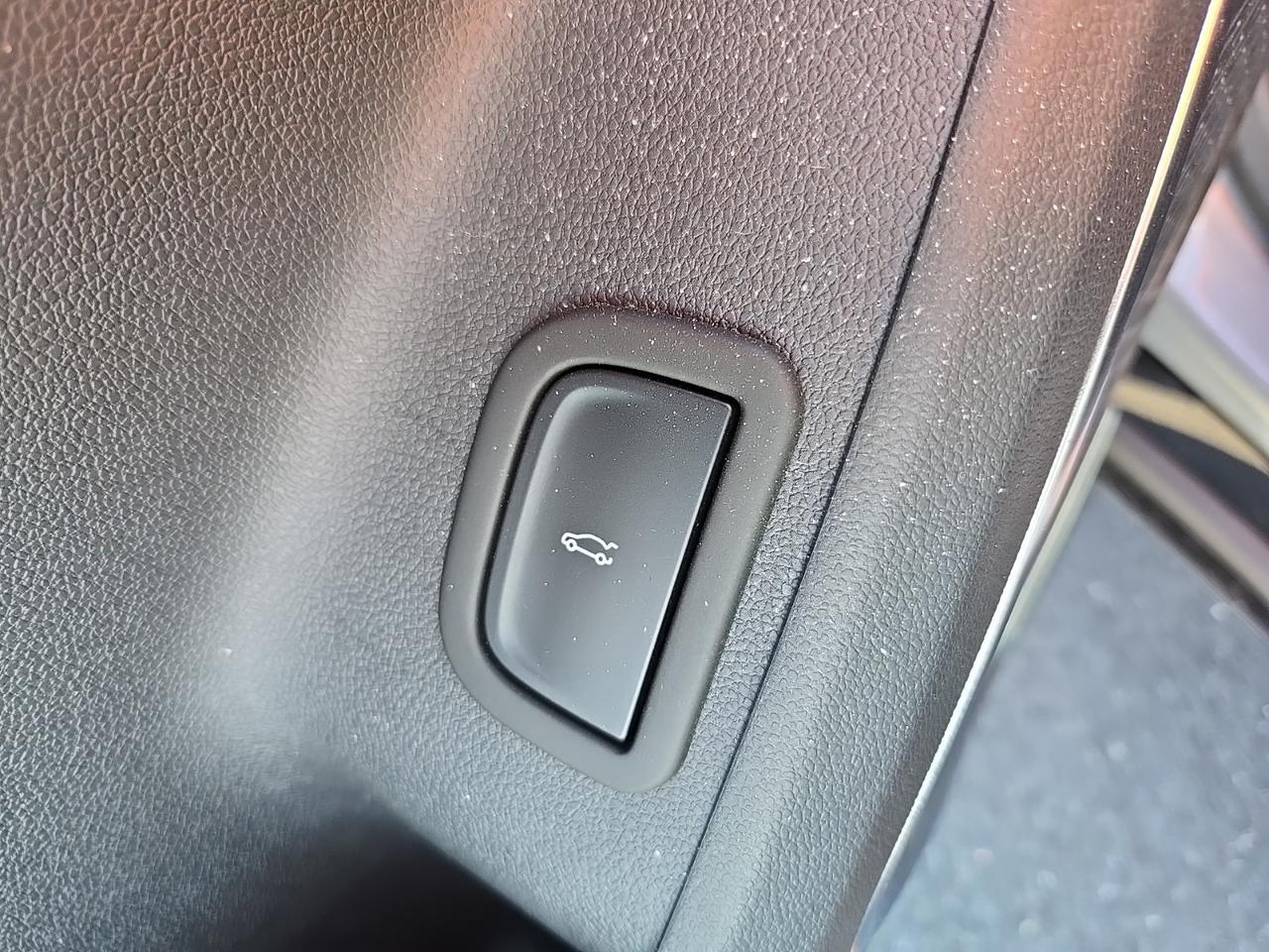 2024 GMC Acadia Denali Fredericksburg VA