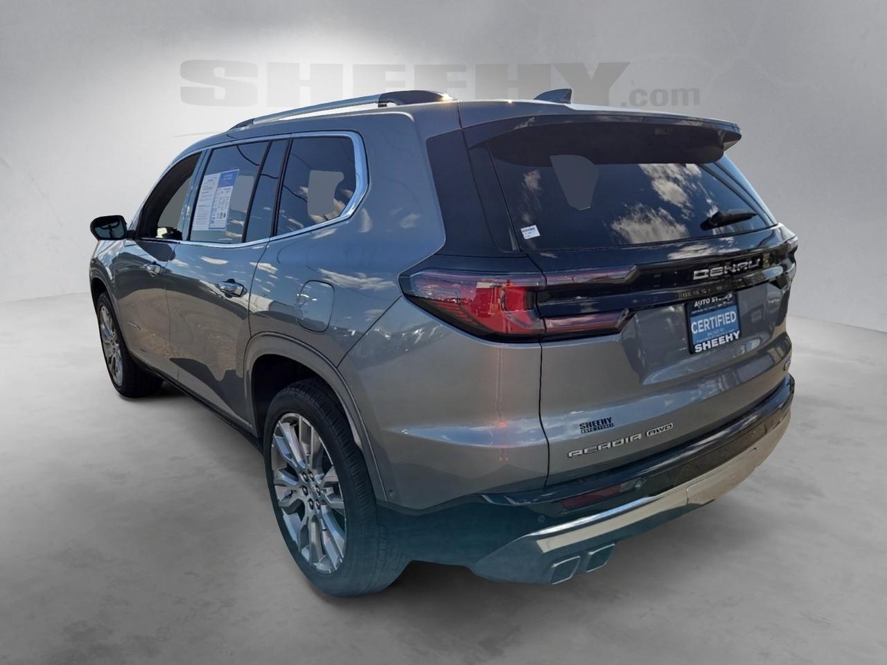 2024 GMC Acadia Denali Fredericksburg VA