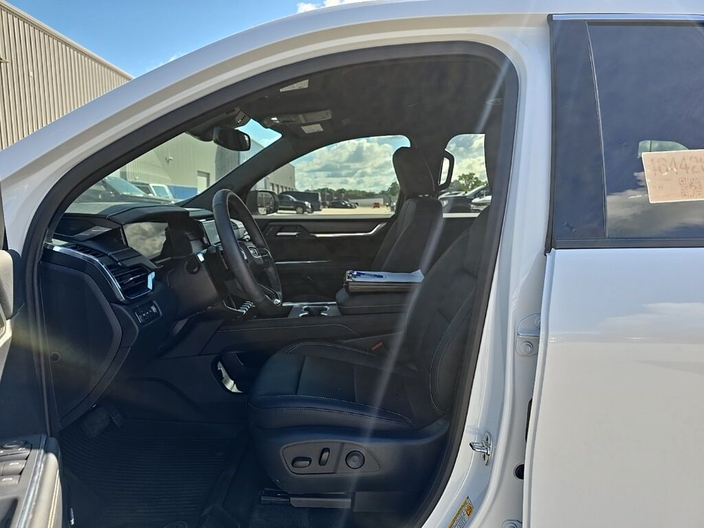 2024 GMC Acadia Elevation AWD 7 Passenger Minocqua WI