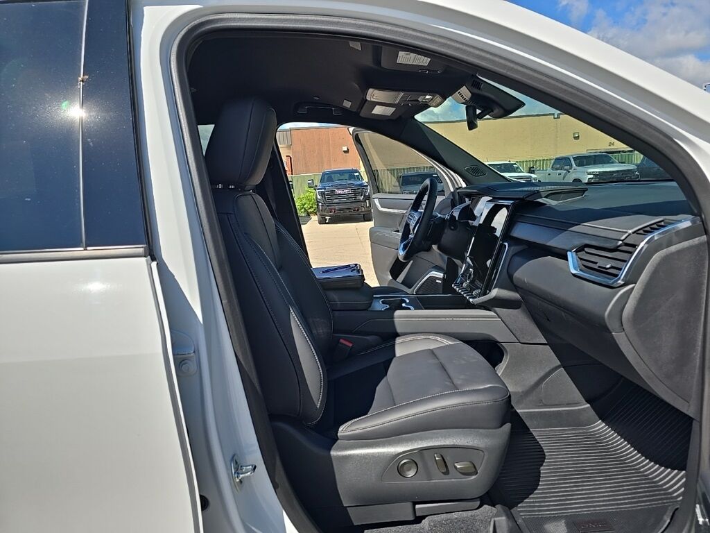2024 GMC Acadia Elevation AWD 7 Passenger Minocqua WI