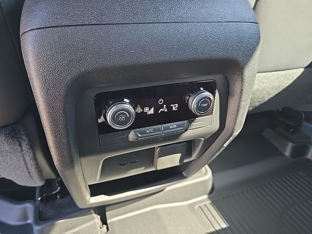 2024 GMC Acadia Elevation AWD 7 Passenger Minocqua WI
