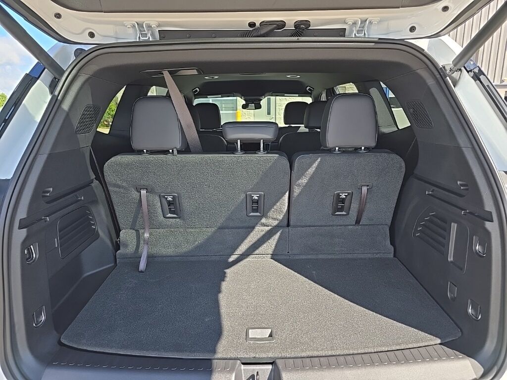 2024 GMC Acadia Elevation AWD 7 Passenger Minocqua WI