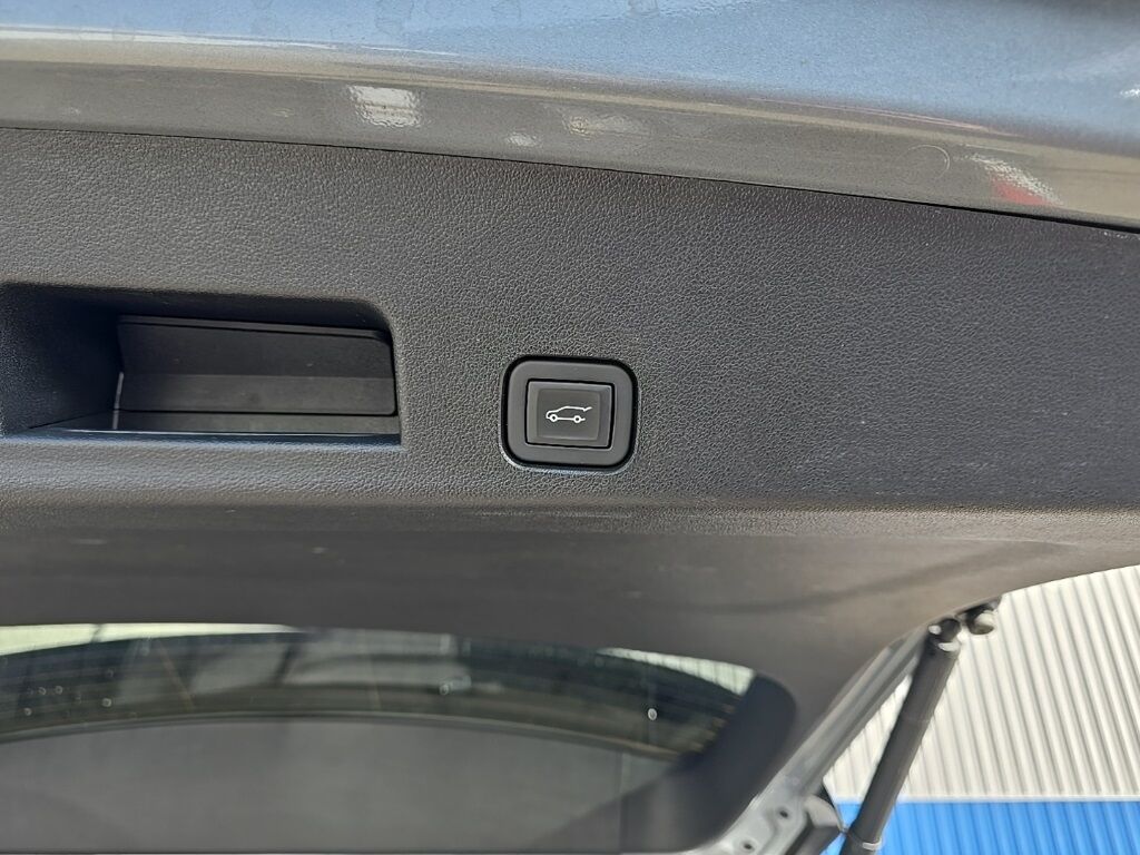 2024 GMC Acadia Elevation AWD 7 Passenger Minocqua WI
