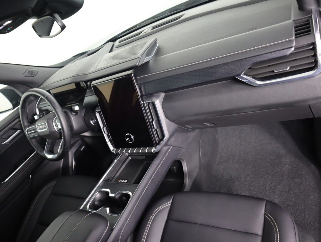 2024 GMC Acadia Elevation AWD Black Edition w/Luxury Pkg Maumee OH