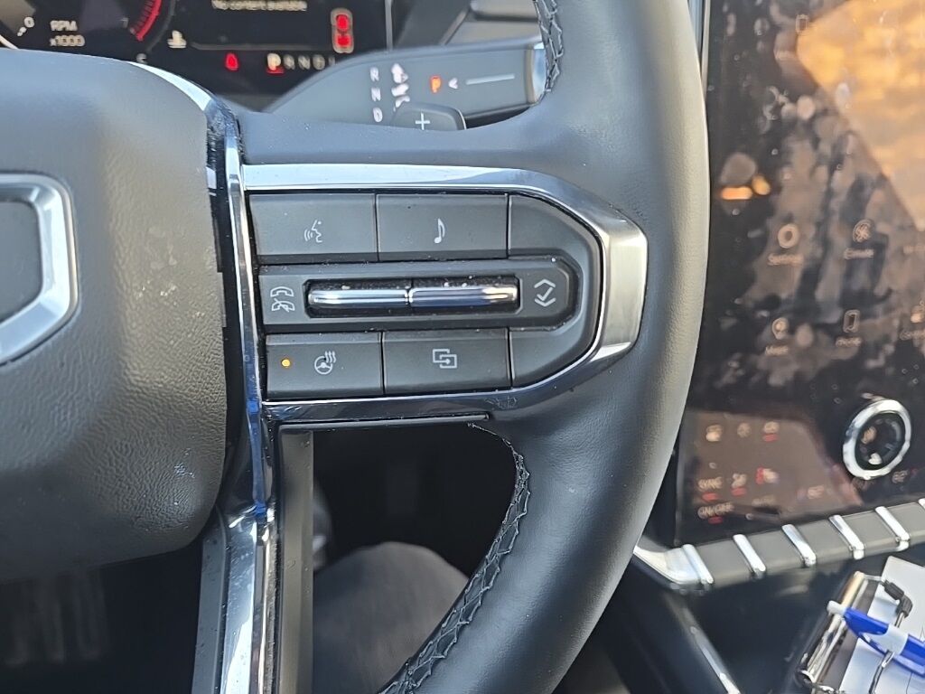 2024 GMC Acadia Elevation AWD Minocqua WI