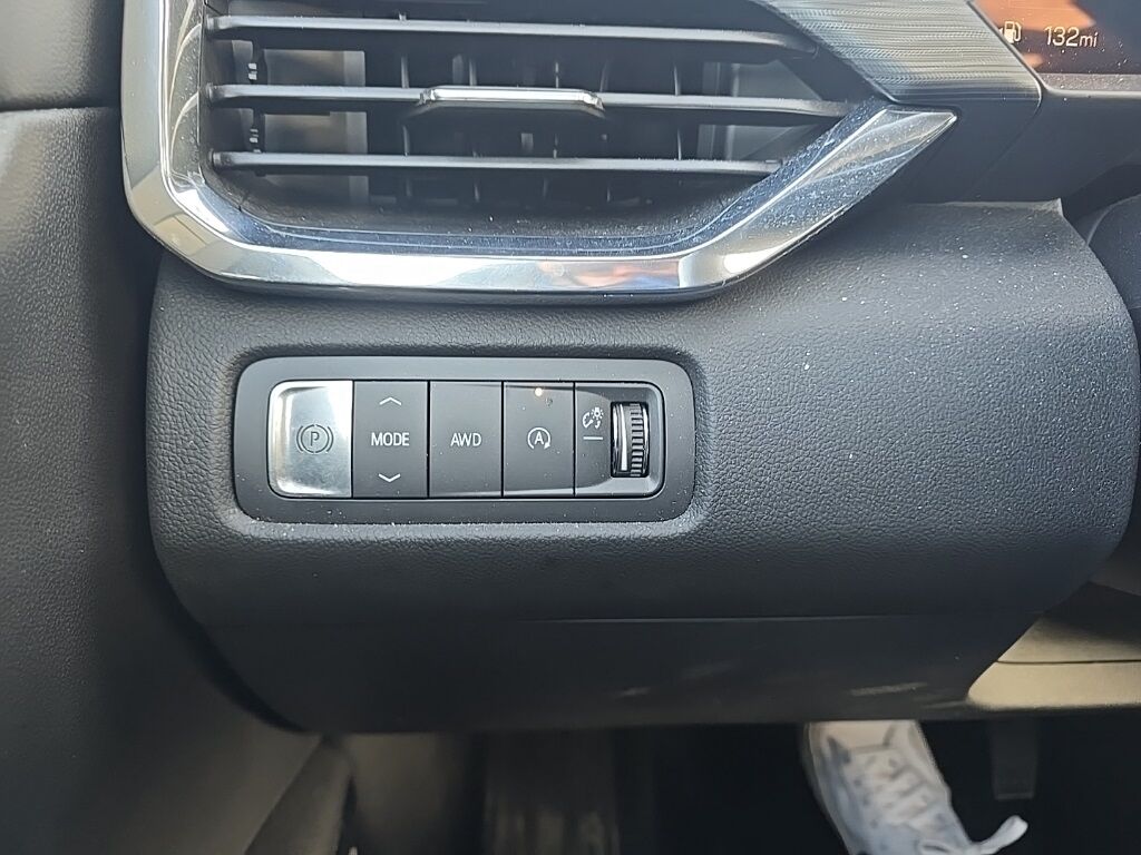 2024 GMC Acadia Elevation AWD Minocqua WI