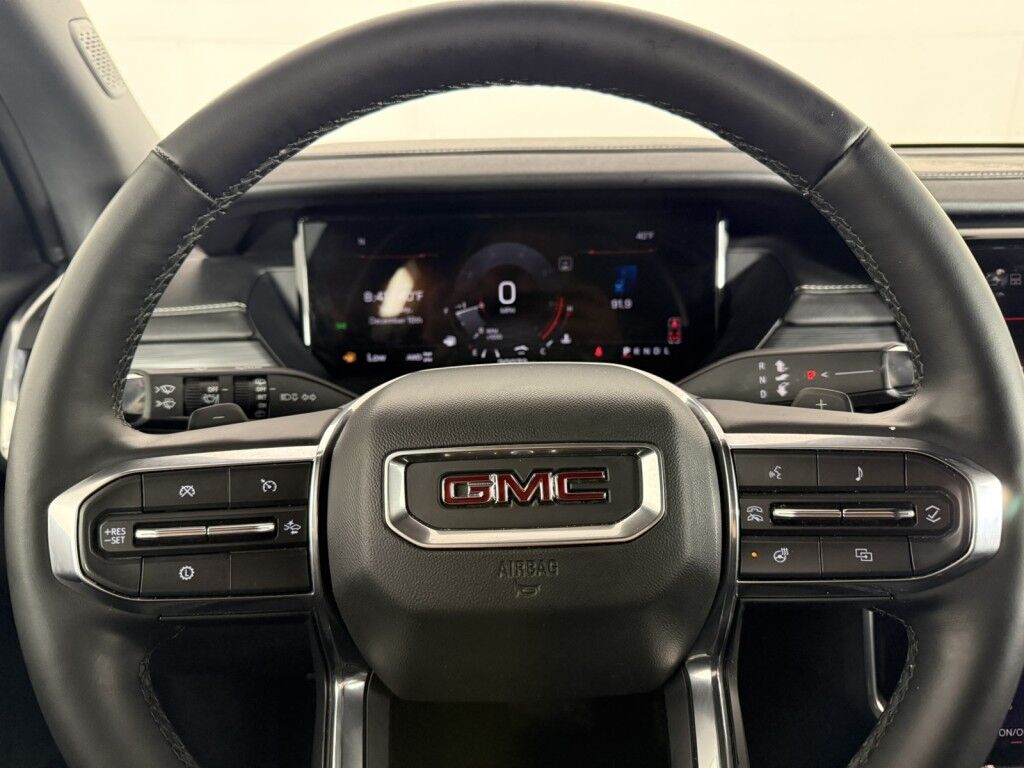 2024 GMC Acadia Elevation AWD Maumee OH