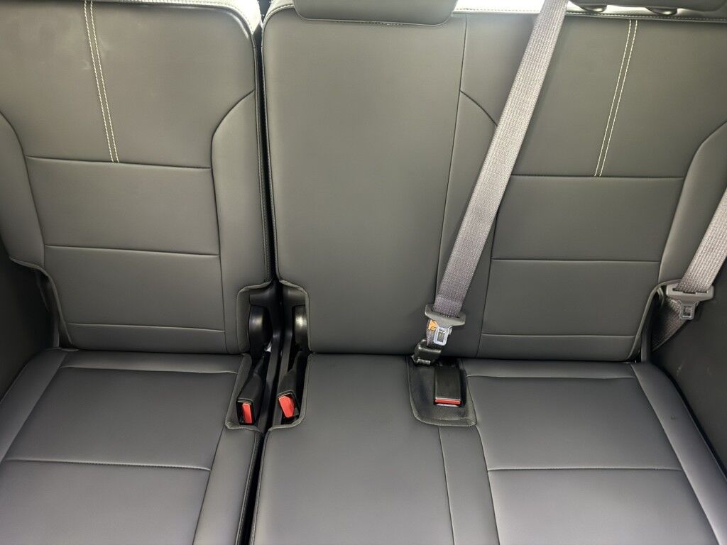 2024 GMC Acadia Elevation AWD Maumee OH