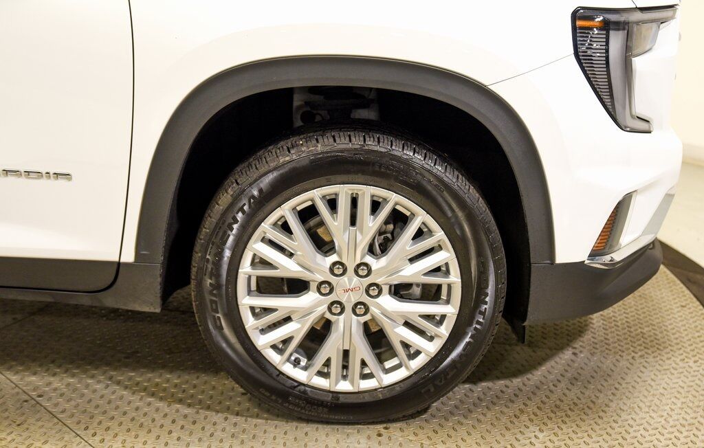 2024 GMC Acadia Elevation Akron