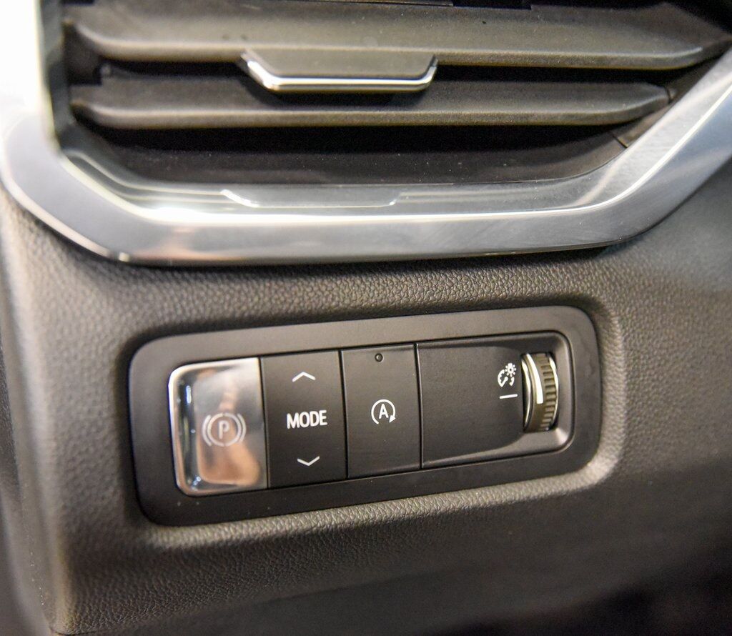 2024 GMC Acadia Elevation Akron