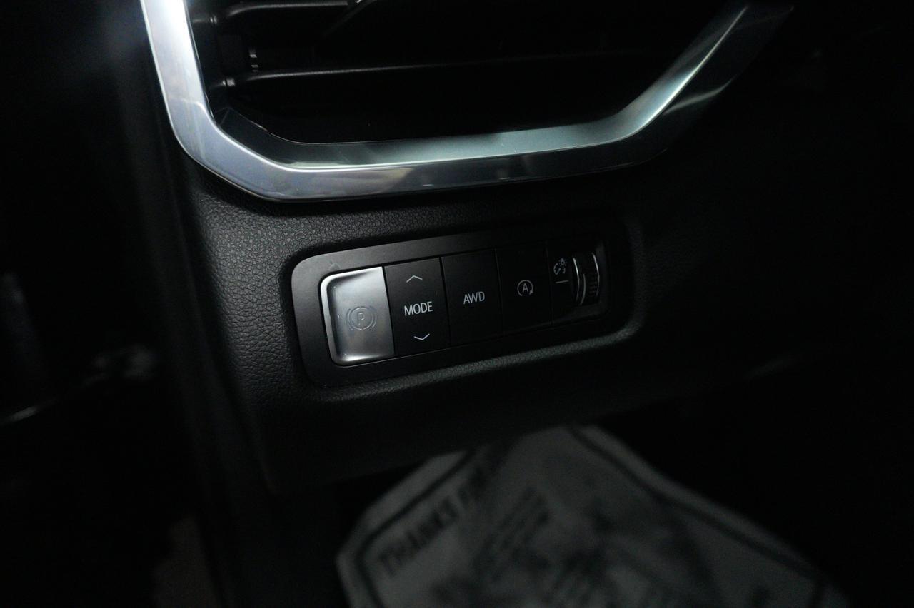 2024 GMC Acadia Elevation Listowel ON