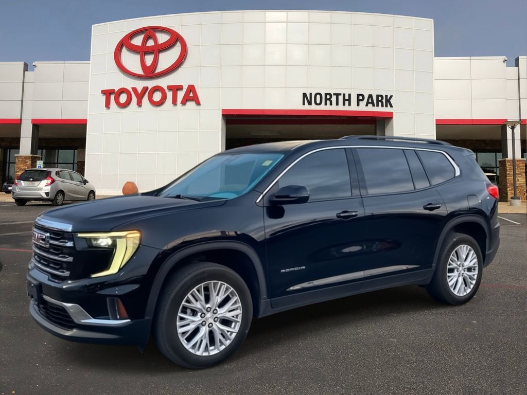 2024 GMC Acadia Elevation