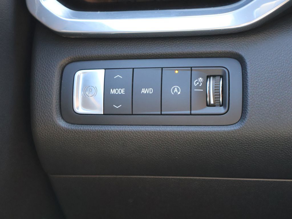 2024 GMC Acadia Elevation San Clemente CA