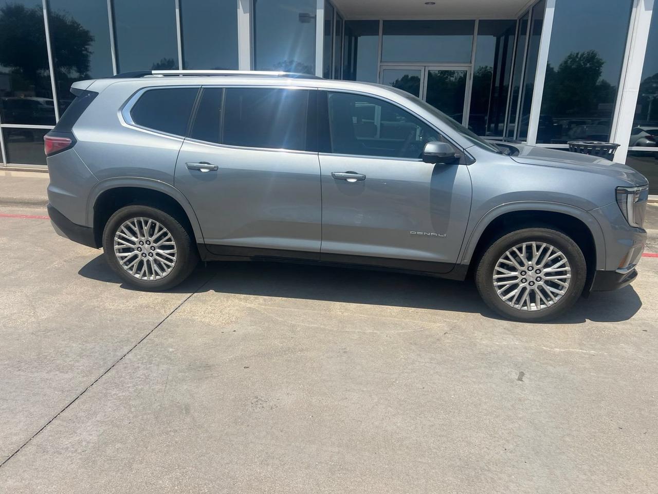 2024 GMC Acadia FWD Denali Hurst TX