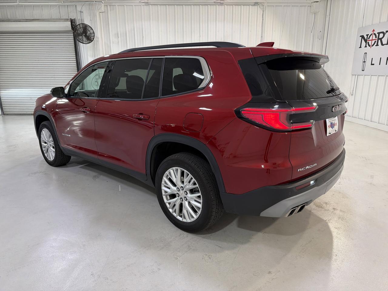 2024 GMC Acadia FWD Elevation San Antonio TX