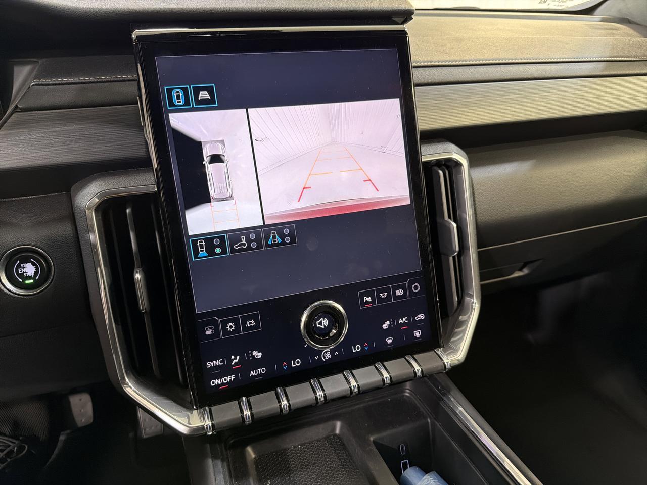 2024 GMC Acadia FWD Elevation San Antonio TX