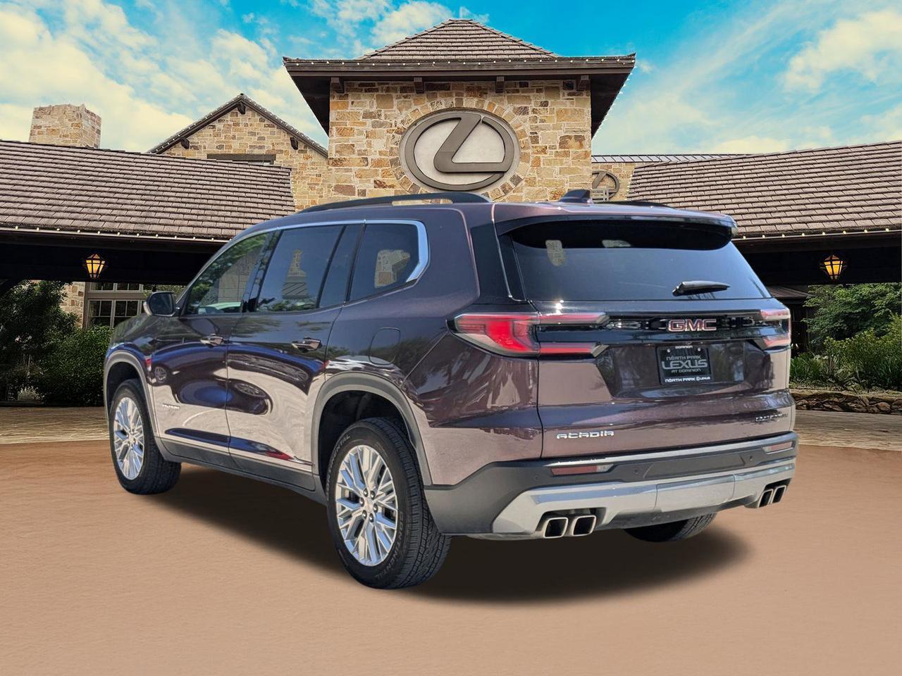 2024 GMC Acadia FWD Elevation