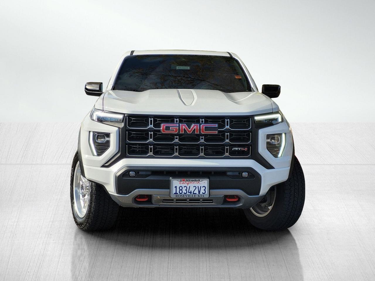 2024 GMC CANYON 4WD AT4