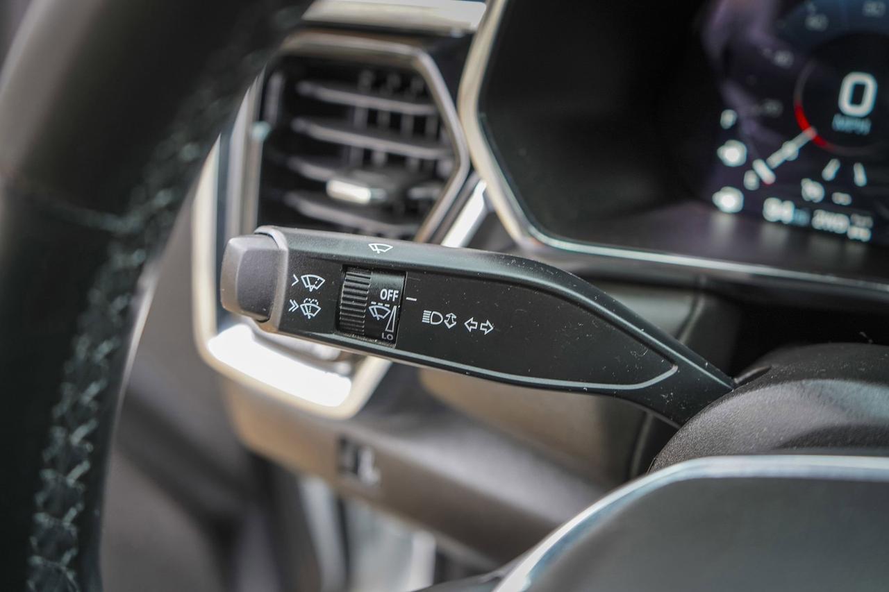 2024 GMC CANYON Elevation San Antonio TX