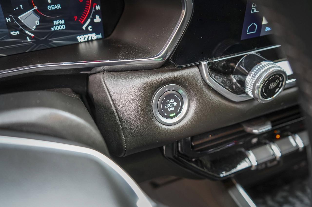 2024 GMC CANYON Elevation San Antonio TX