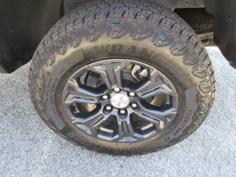 2024 GMC Canyon 2WD Elevation Saint George SC