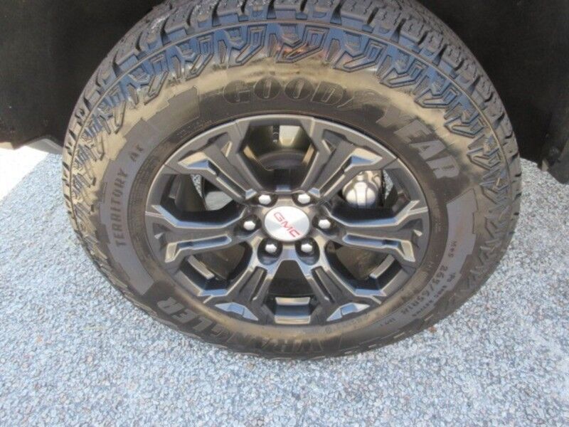 2024 GMC Canyon 2WD Elevation Saint George SC