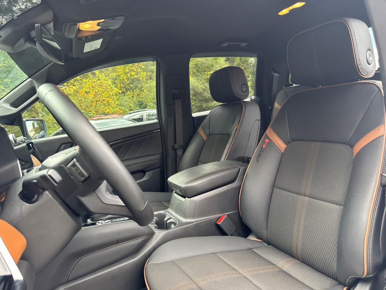 2024 GMC Canyon 4WD AT4 Dartmouth MA