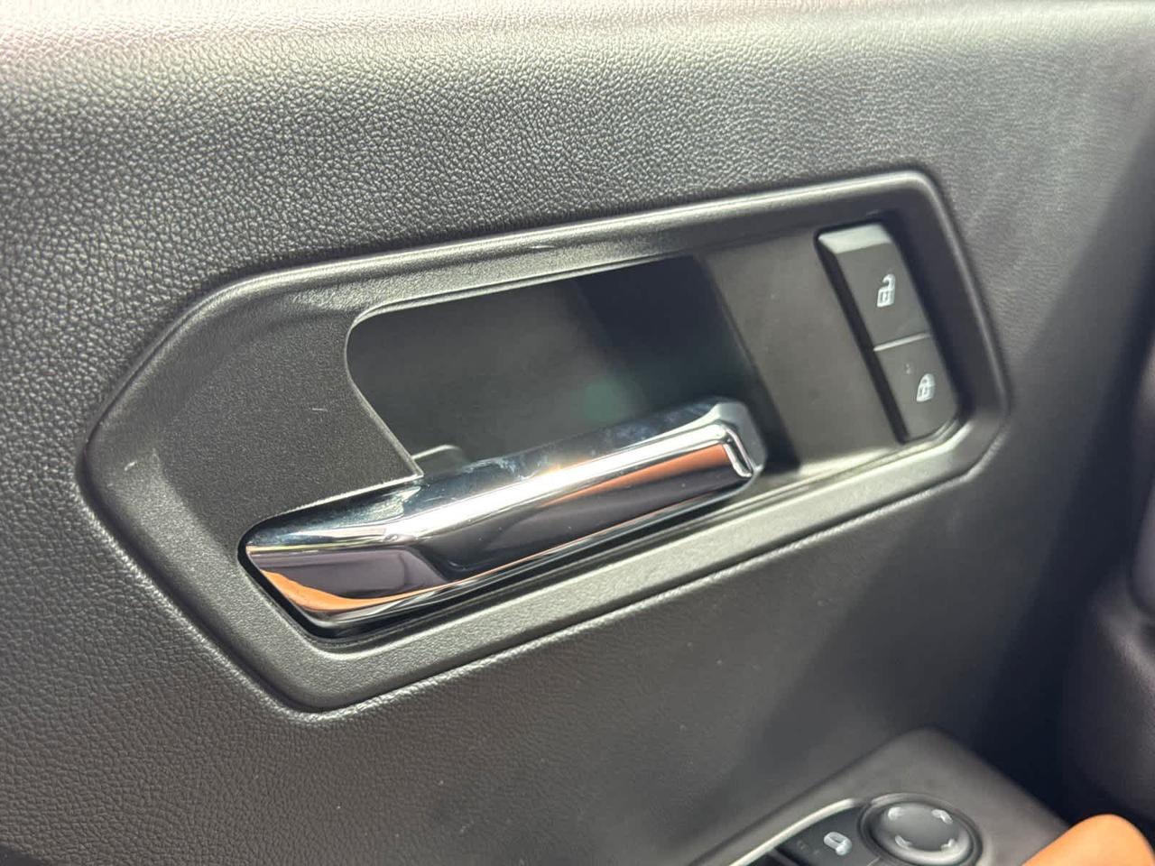 2024 GMC Canyon 4WD AT4 Dartmouth MA