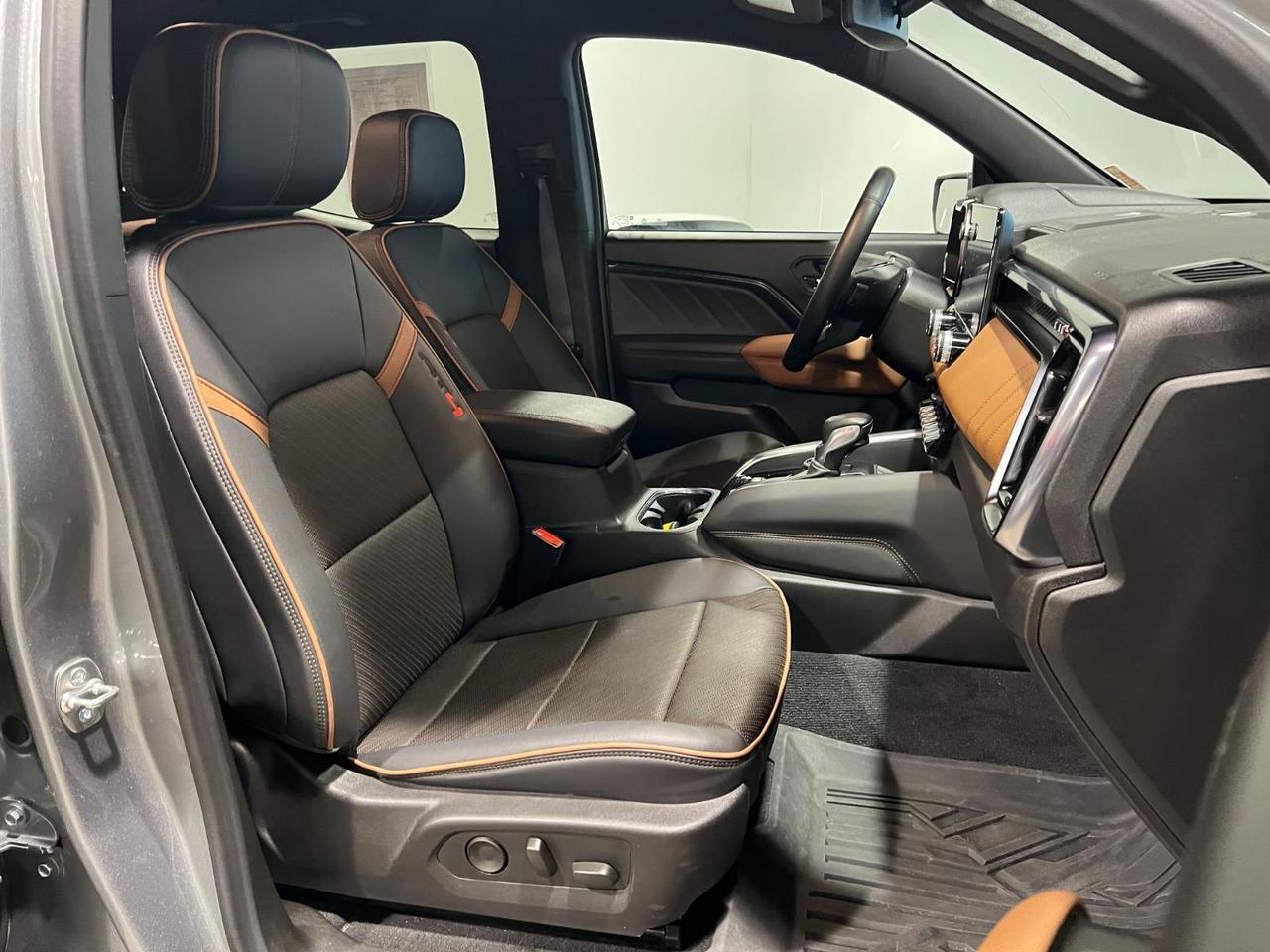 2024 GMC Canyon 4WD AT4 Parker CO