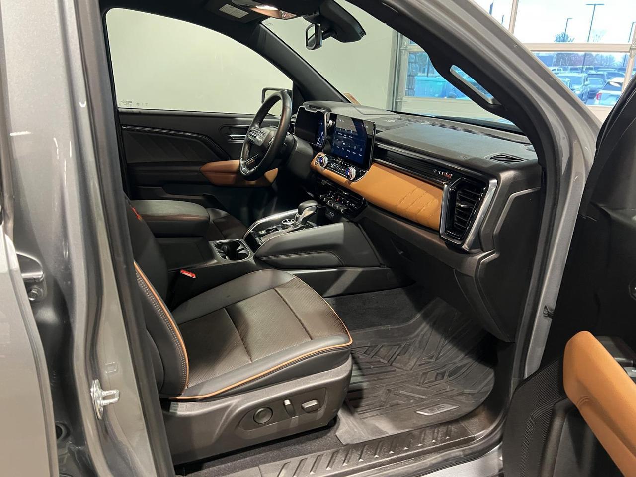 2024 GMC Canyon 4WD AT4 Parker CO