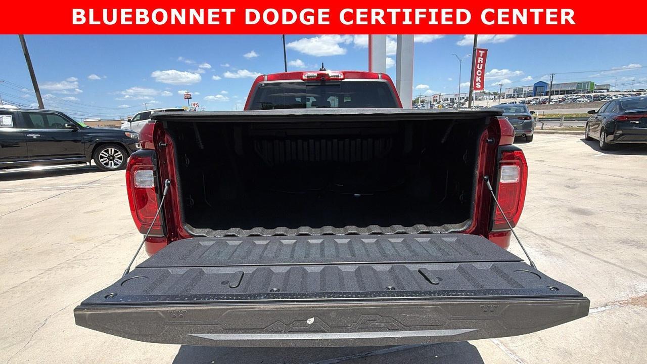 2024 GMC Canyon 4WD AT4 New Braunfels TX