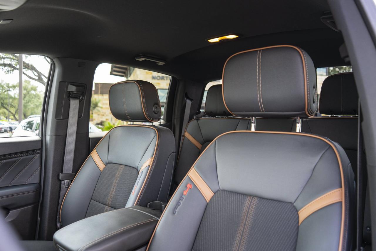 2024 GMC Canyon 4WD AT4 San Antonio TX