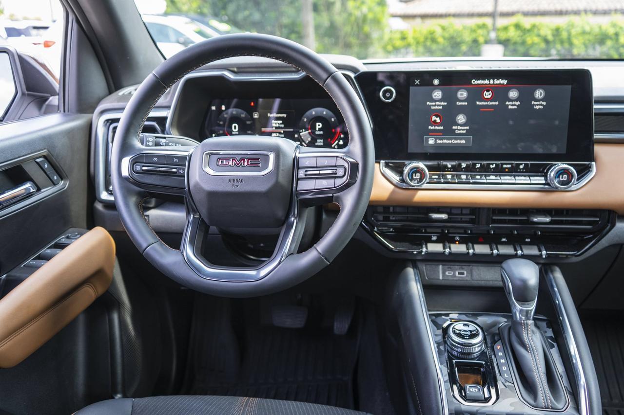 2024 GMC Canyon 4WD AT4 San Antonio TX