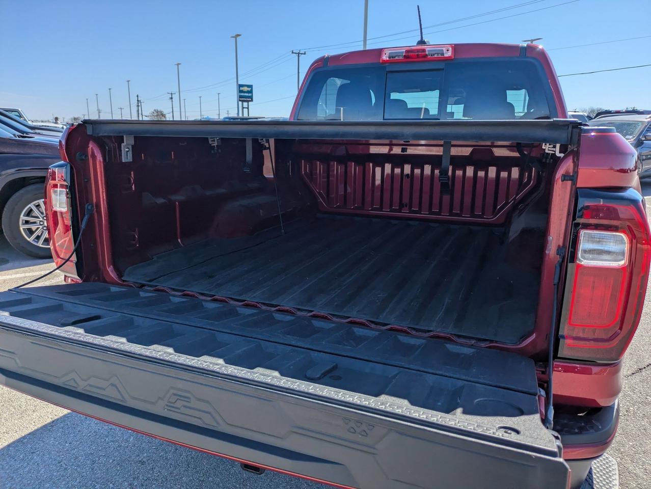 2024 GMC Canyon 4WD AT4 Castroville TX