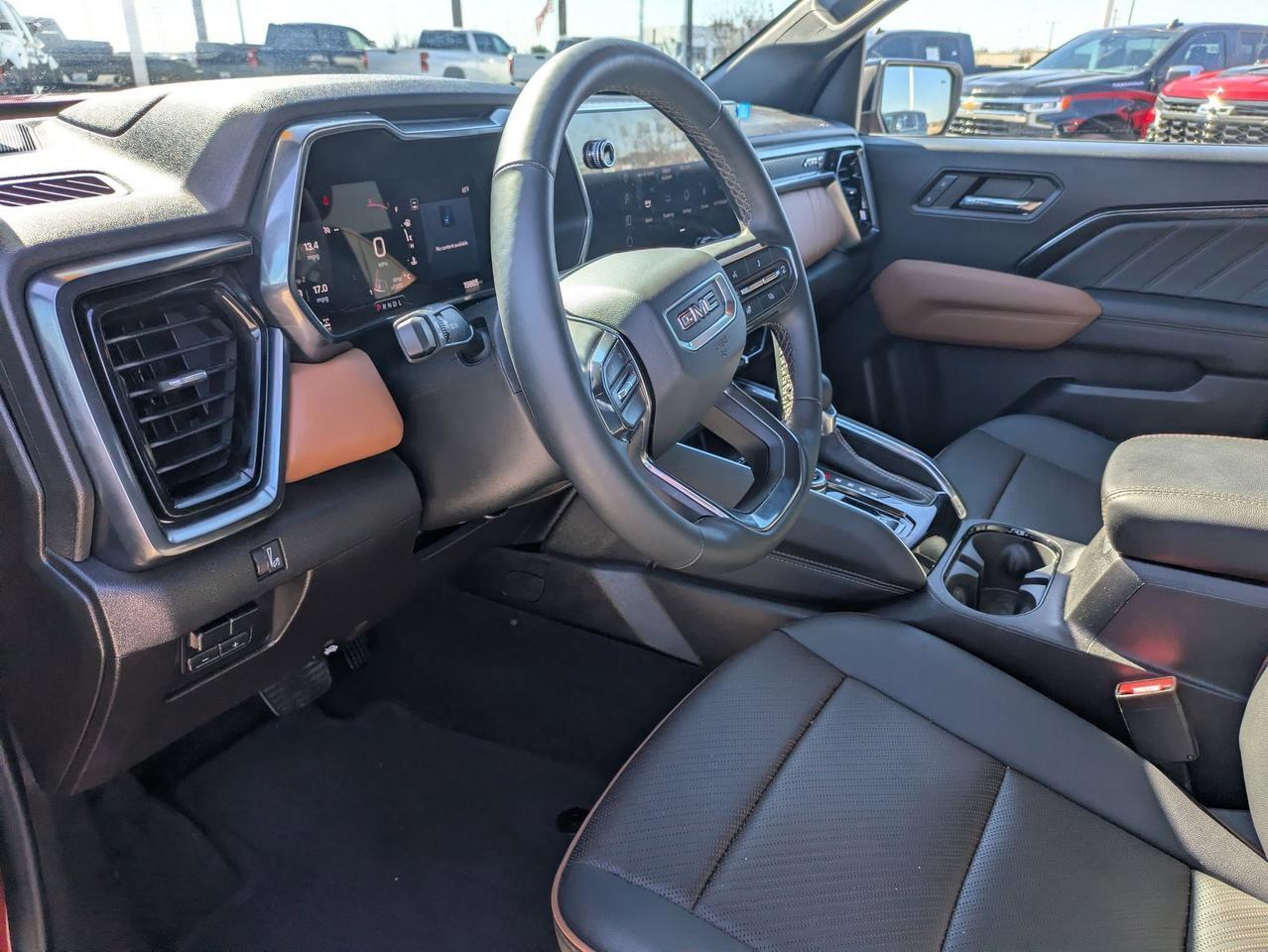 2024 GMC Canyon 4WD AT4 Castroville TX