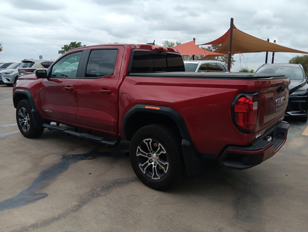 2024 GMC Canyon 4WD AT4