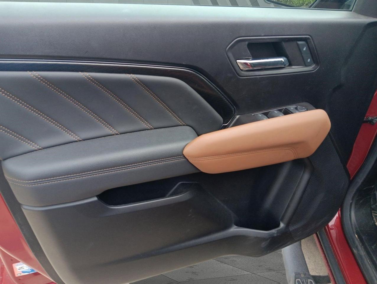 2024 GMC Canyon 4WD AT4 San Antonio TX