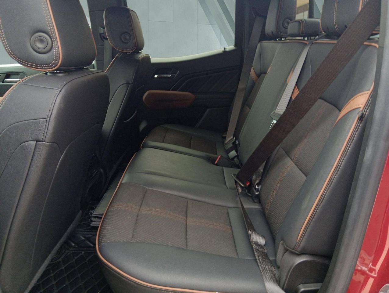 2024 GMC Canyon 4WD AT4 San Antonio TX