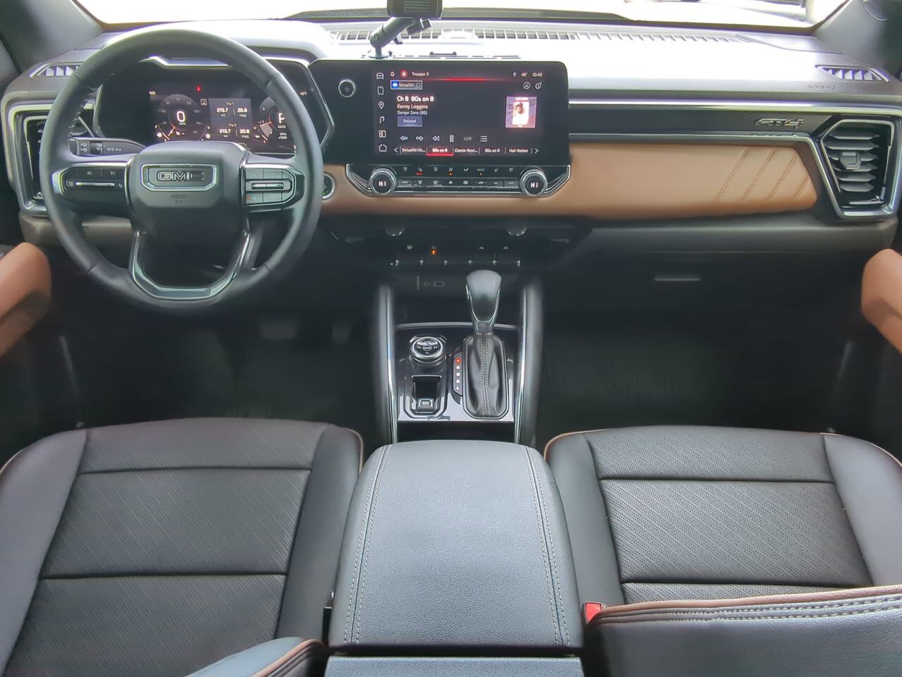 2024 GMC Canyon 4WD AT4 Winder GA