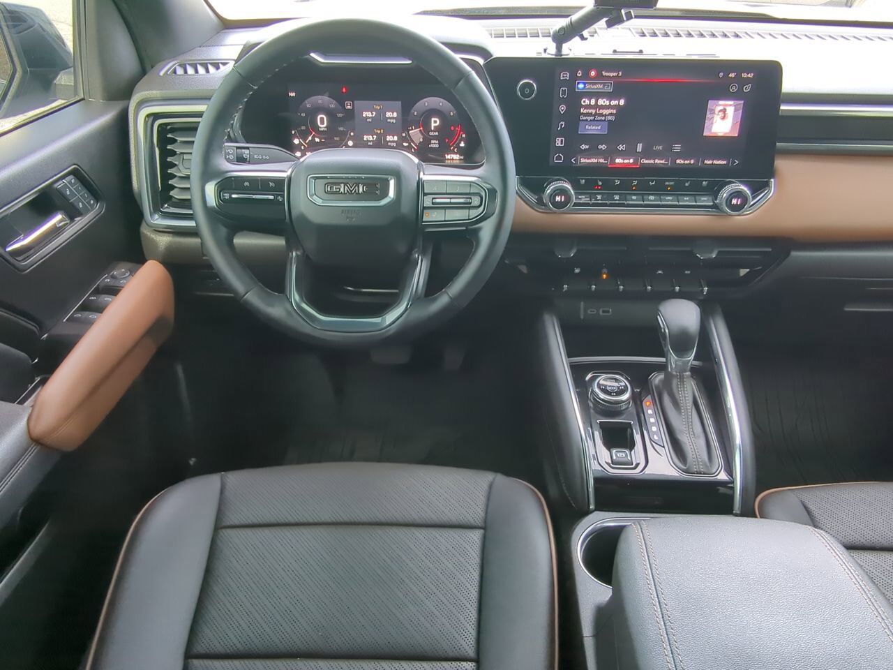 2024 GMC Canyon 4WD AT4 Winder GA