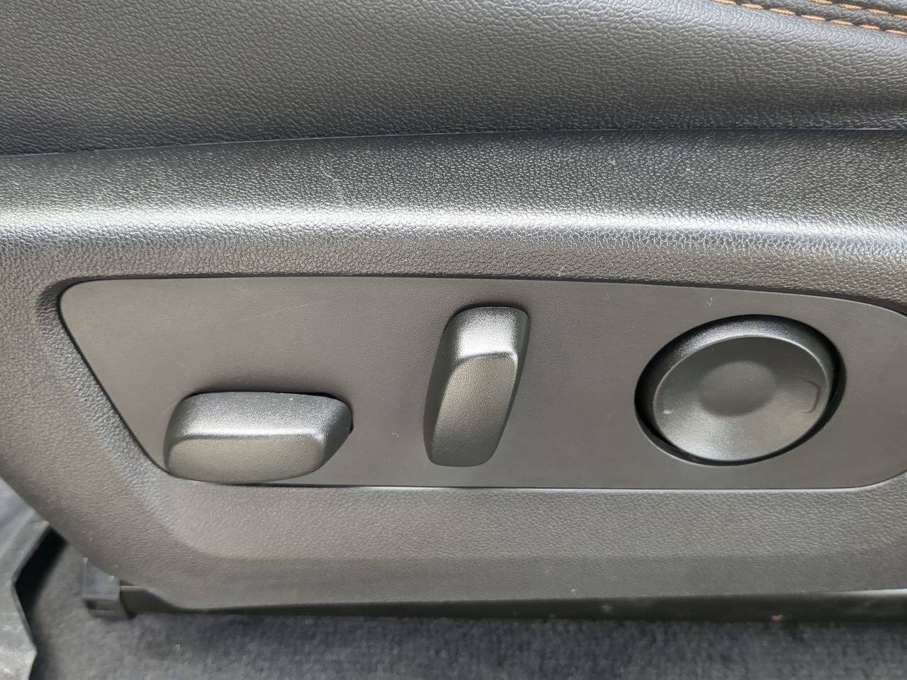 2024 GMC Canyon 4WD AT4 Winder GA