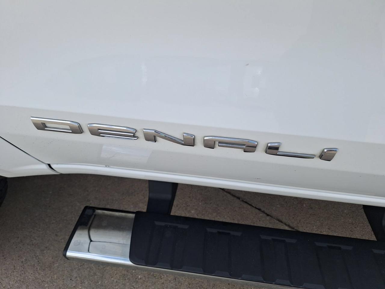 2024 GMC Canyon 4WD Denali Hurst TX
