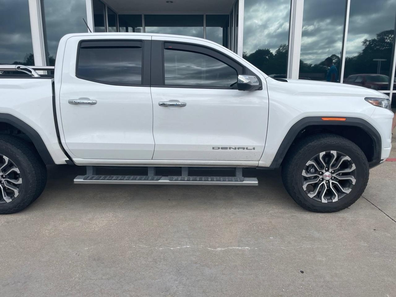 2024 GMC Canyon 4WD Denali Hurst TX