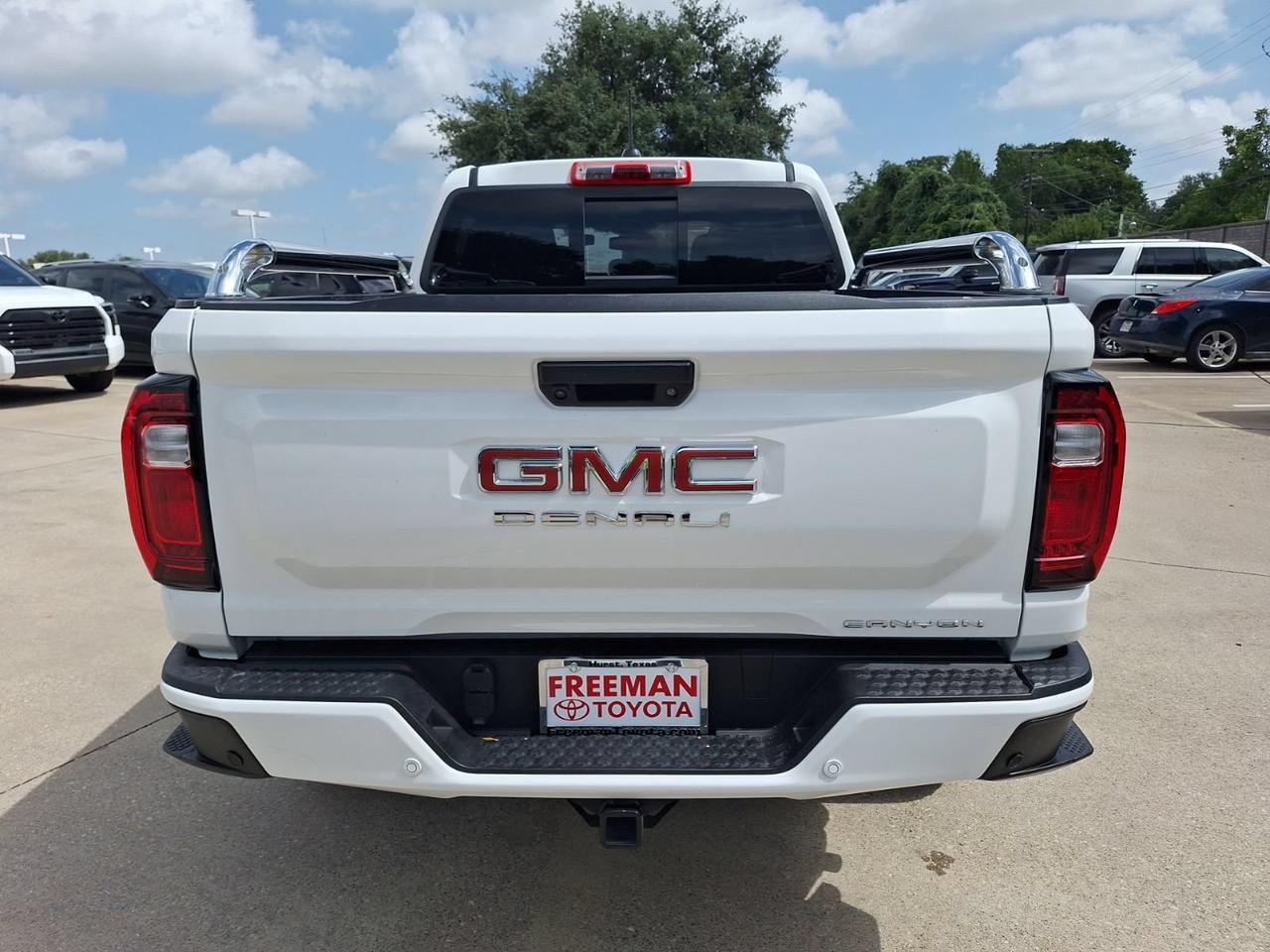 2024 GMC Canyon 4WD Denali Hurst TX