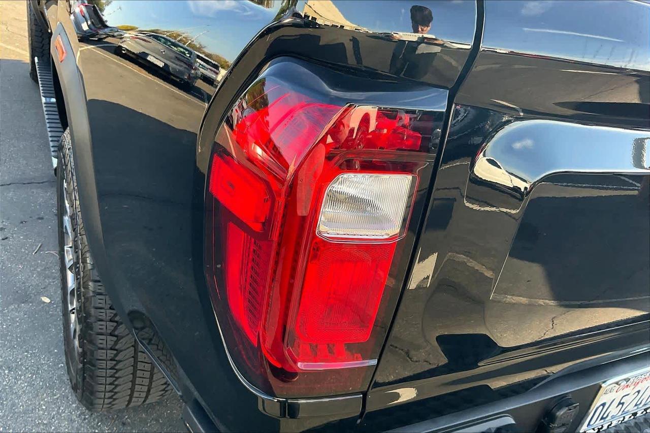 2024 GMC Canyon 4WD Denali Roseville CA