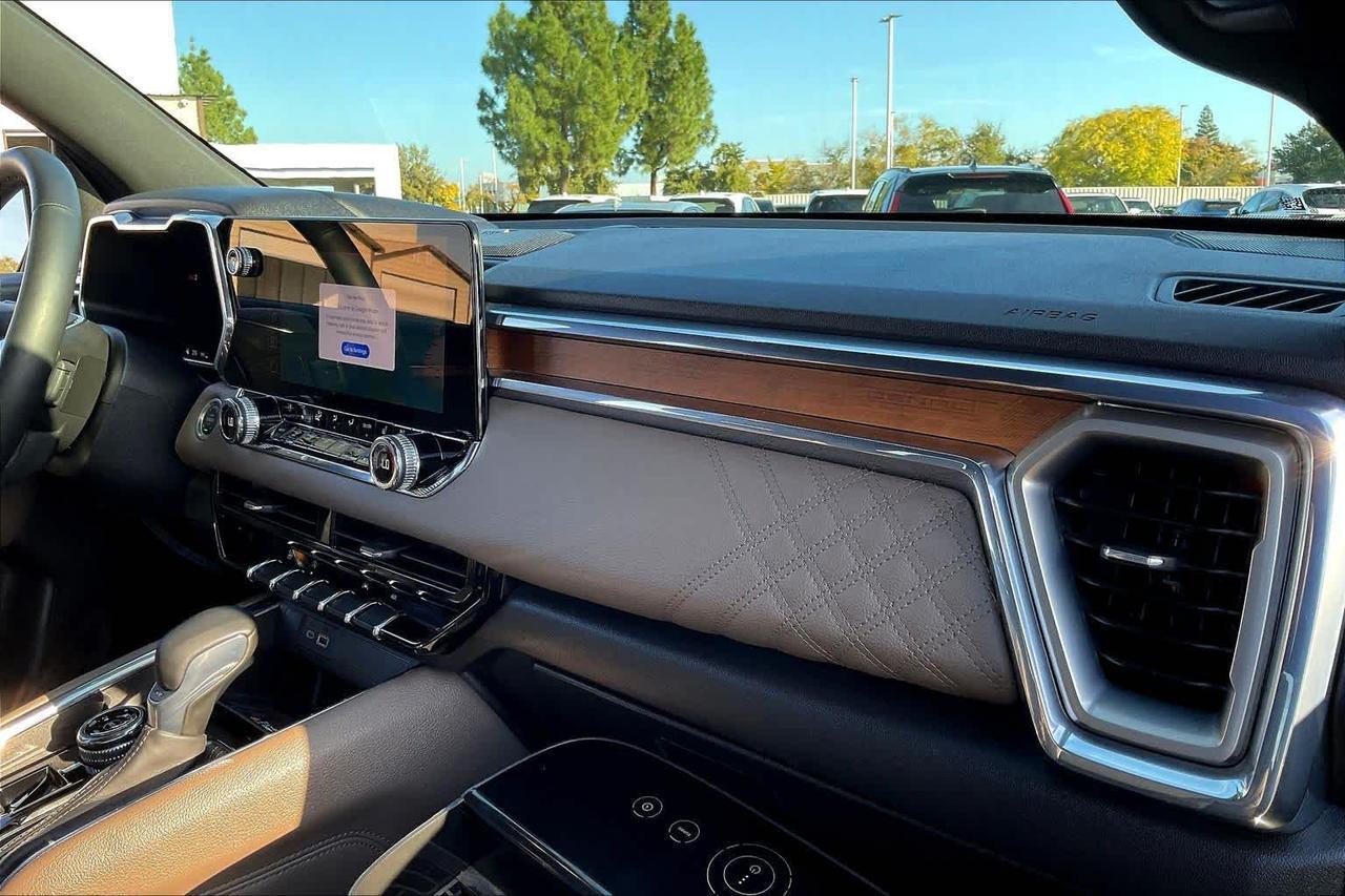 2024 GMC Canyon 4WD Denali Roseville CA