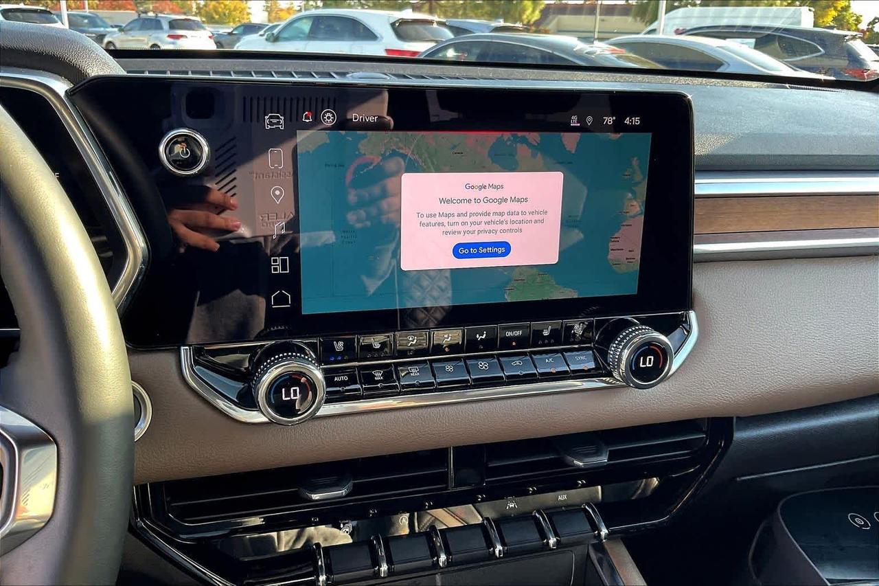 2024 GMC Canyon 4WD Denali Roseville CA