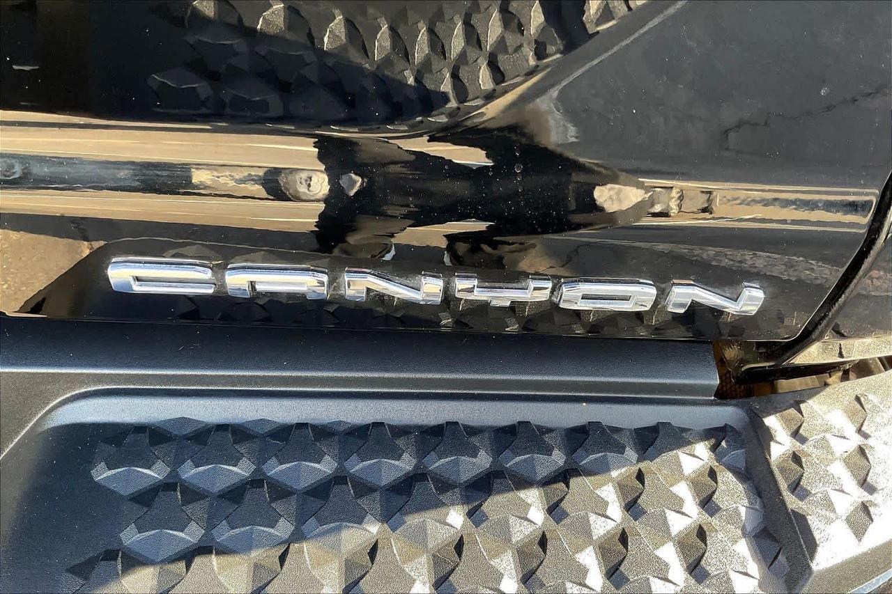 2024 GMC Canyon 4WD Denali Roseville CA