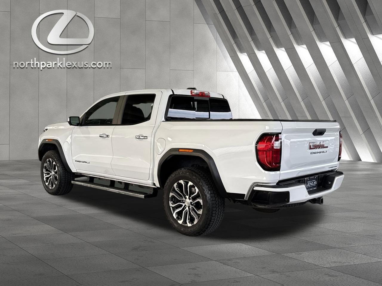2024 GMC Canyon 4WD Denali